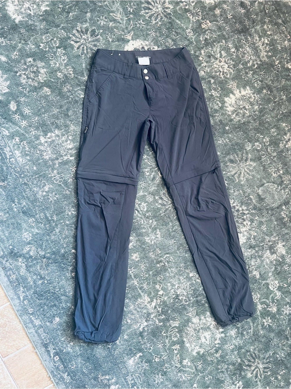 Columbia Hiking shorts / pants Size 4